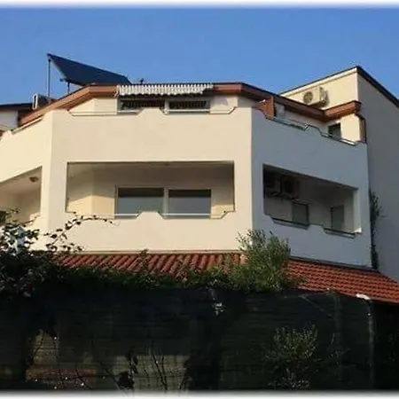 Апартаменты With Balcony And Sea Wiew *